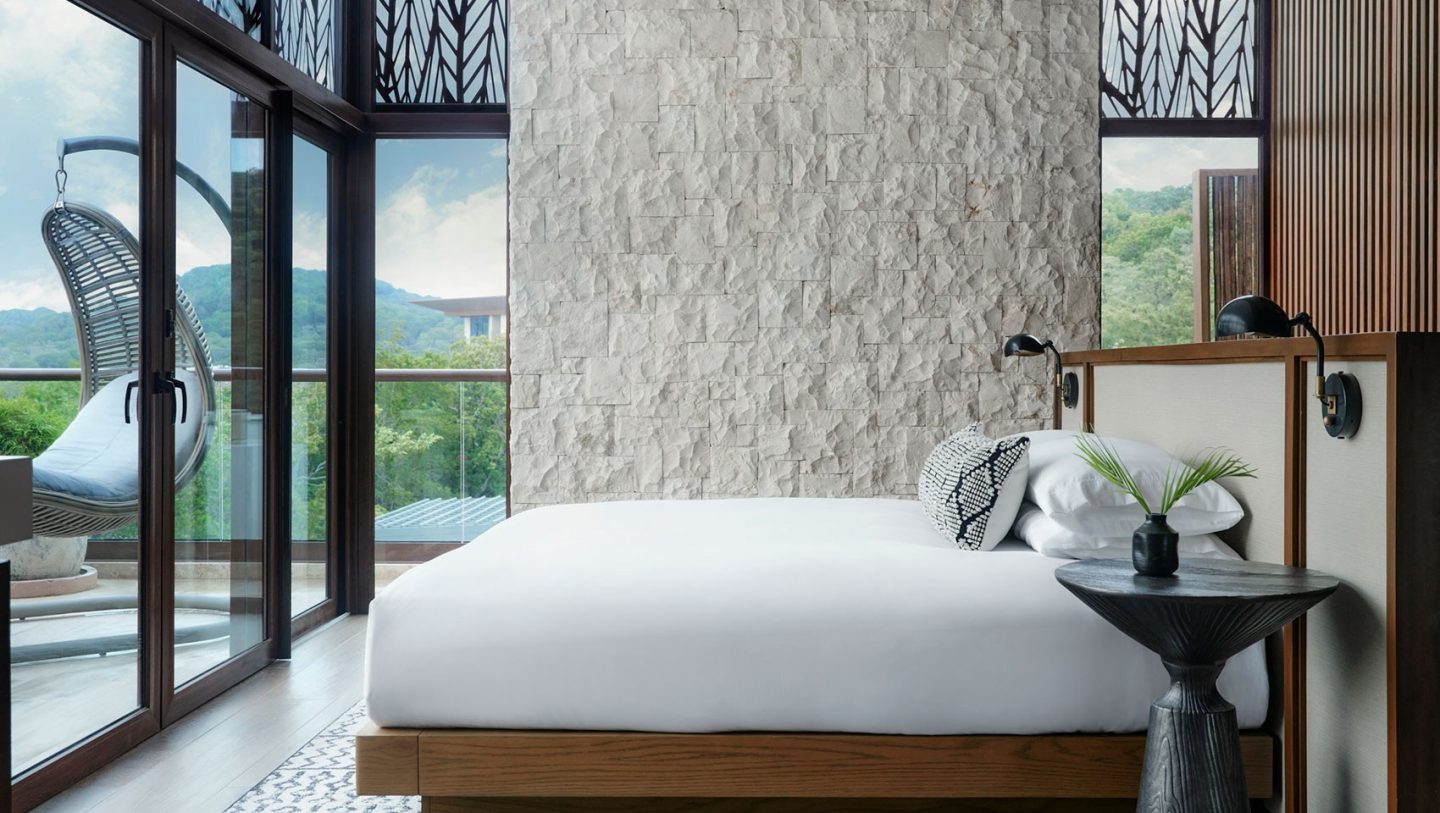 Kimpton roatan spa suite 32