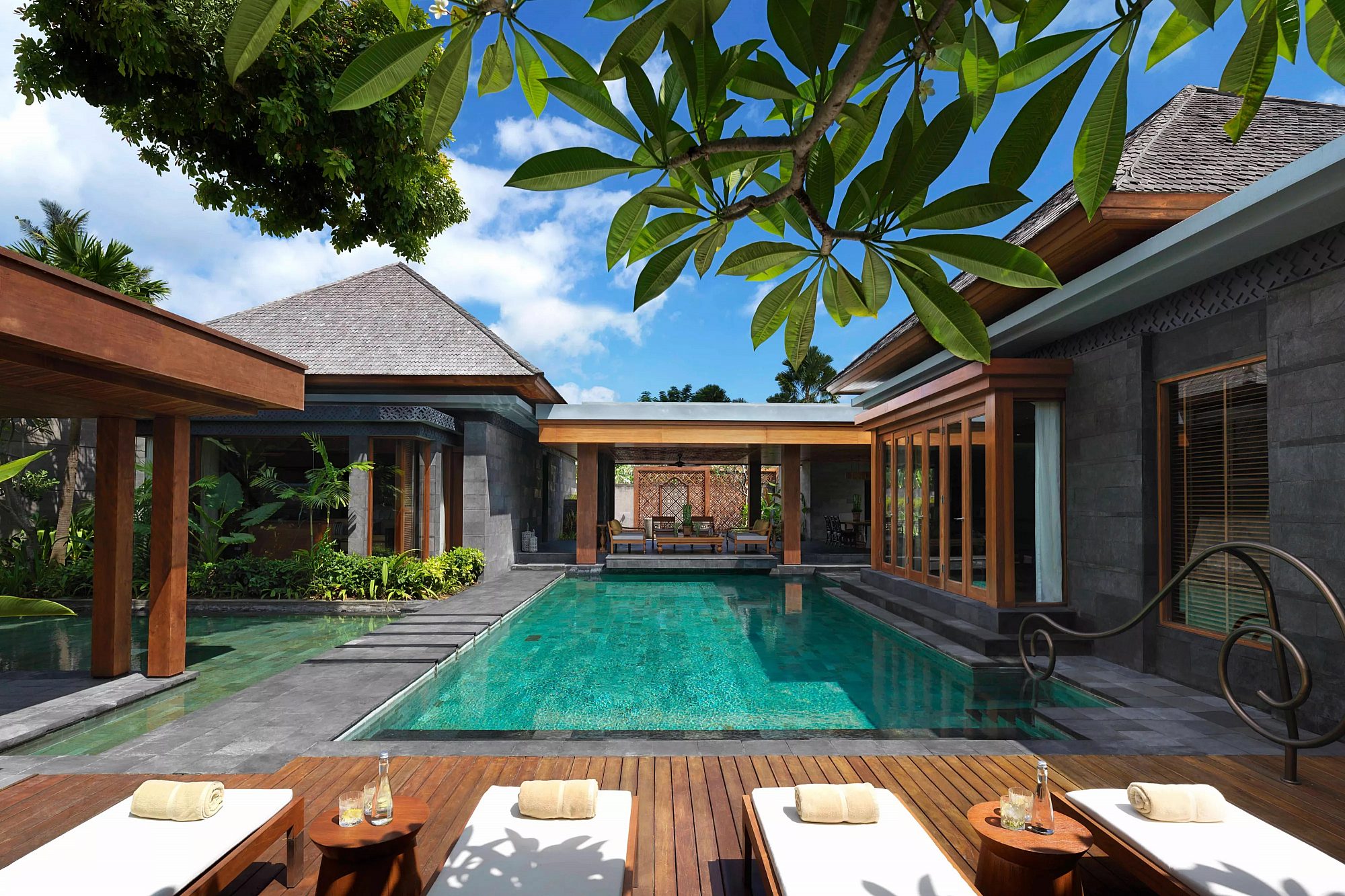 Hotel indigo bali 6067756568 3x2